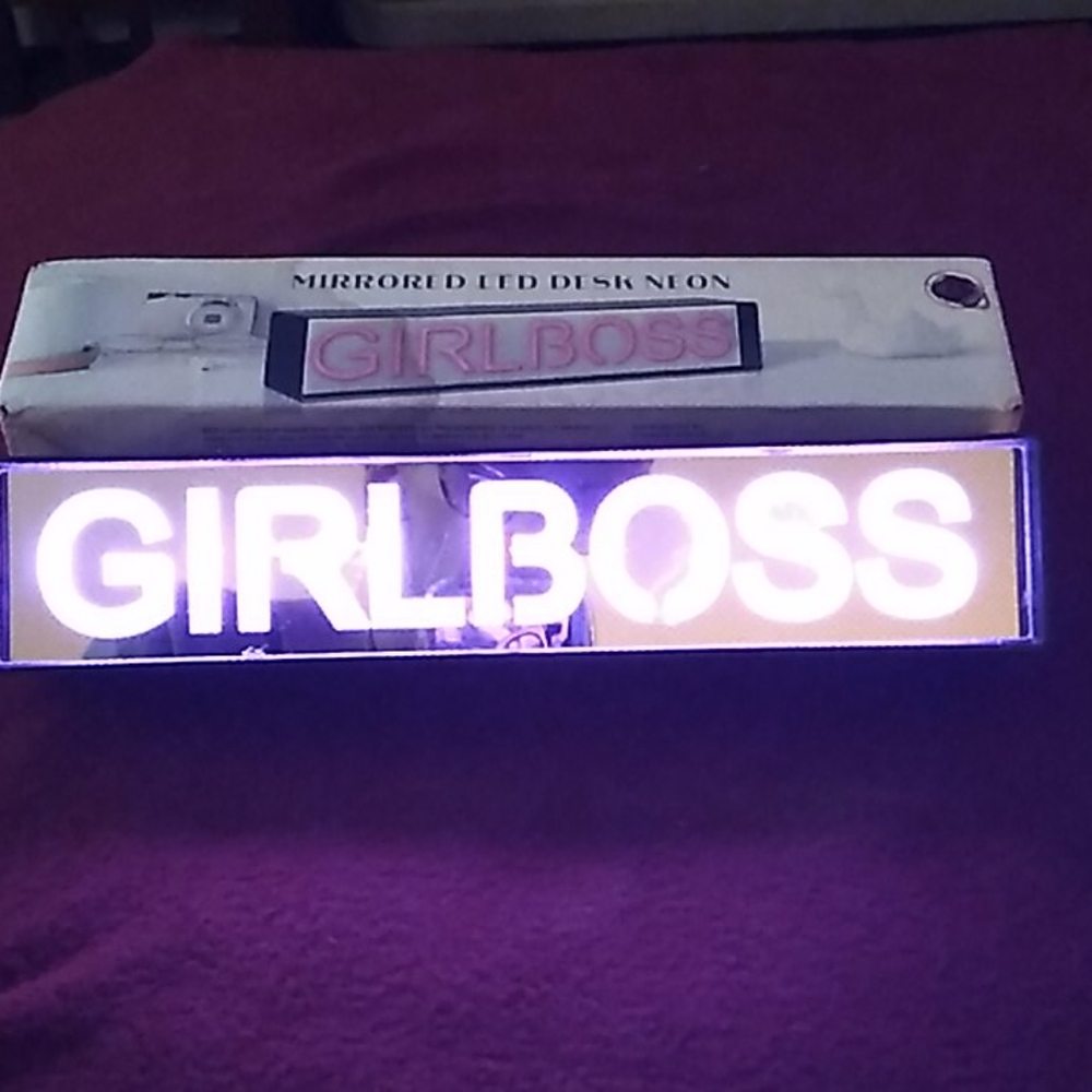 Neon Pink, "GIRLBOSS" .MIRRORED Led desk/wall dec